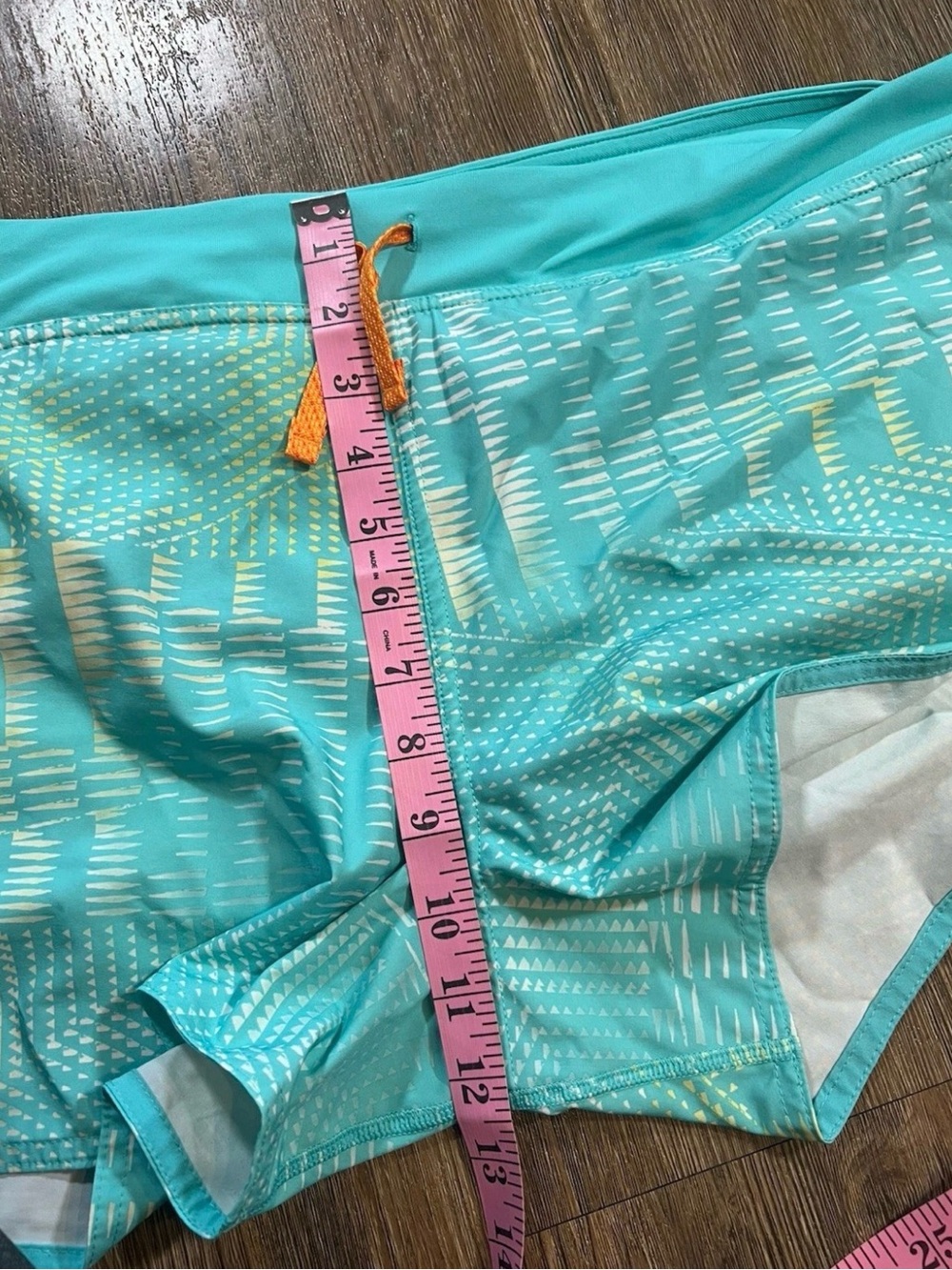 Patagonia Womens Nine Trails Short Size XL Athletic teal Stretch - Picture 10 of 11